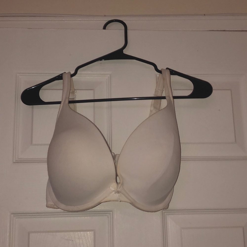Lane Bryant (Cacique) White Plunge Bra